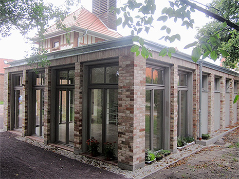 laden/cafe friedensau