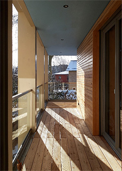 wohnhaus im garten